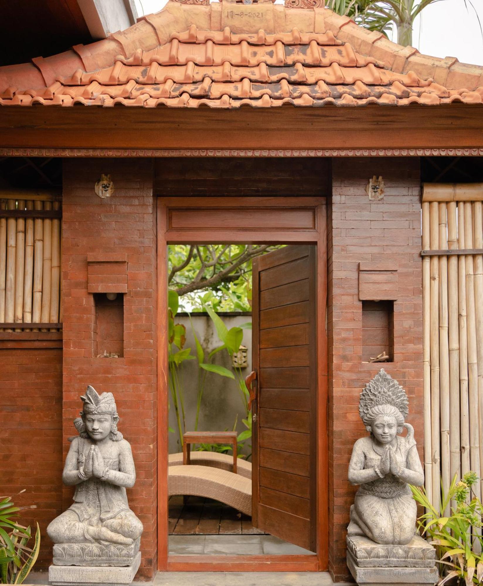 Bima Sakti Homestay Echo Beach Canggu Kültér fotó